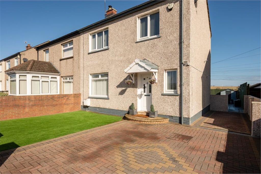 19 Edmonstone Terrace, Danderhall, EH22 1QN