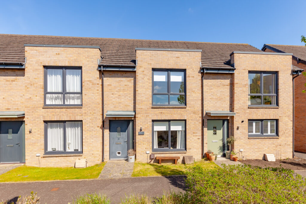 13 Killiekrankies Path, South Queensferry, EH30 9AE