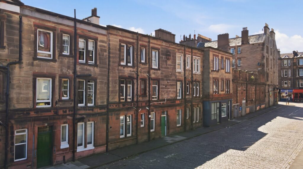 14, PF1, Edina Place, Edinburgh, EH7 5RP
