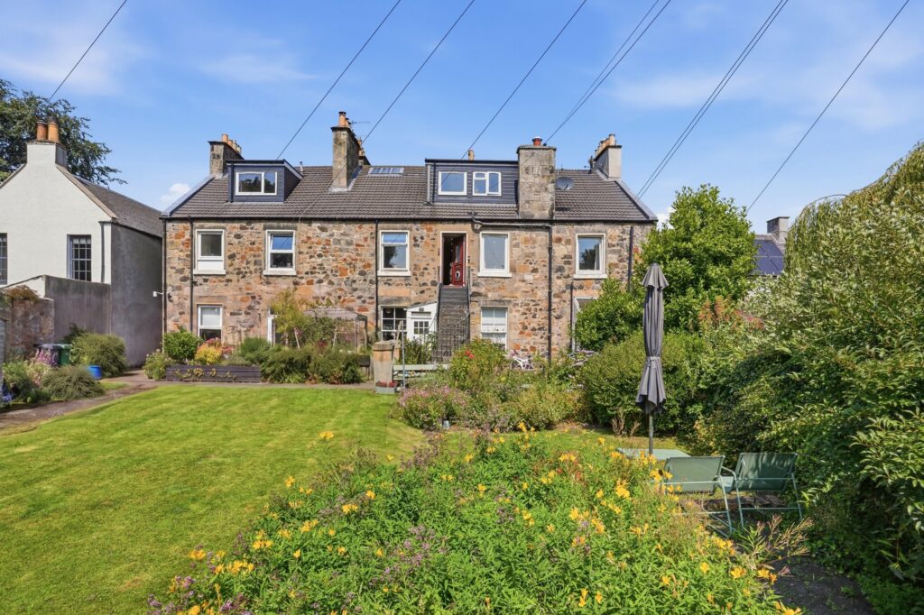 95 High Street, Aberdour, KY3 0SJ