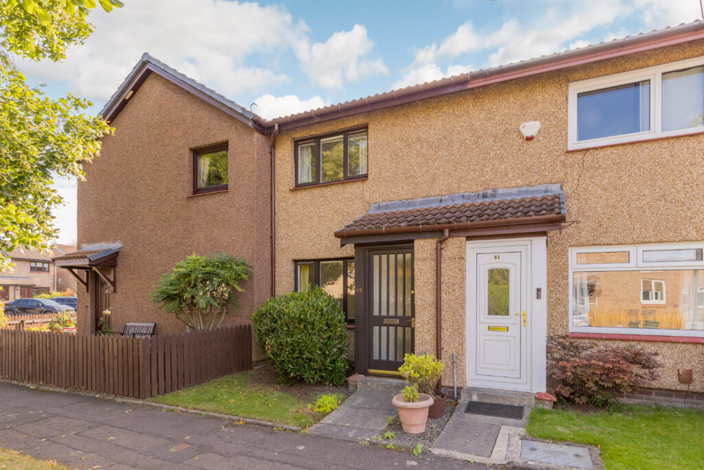 82 Double Hedges Park, Liberton, Edinburgh, EH16 6YN