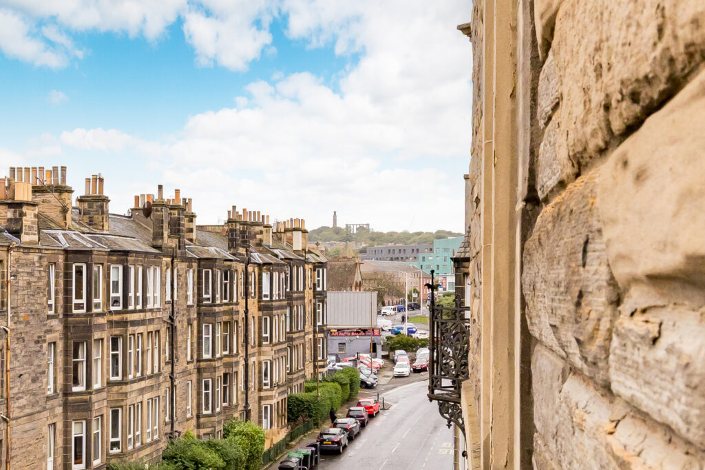 1, 3f3, Dalgety Avenue, Edinburgh, EH7 5UF