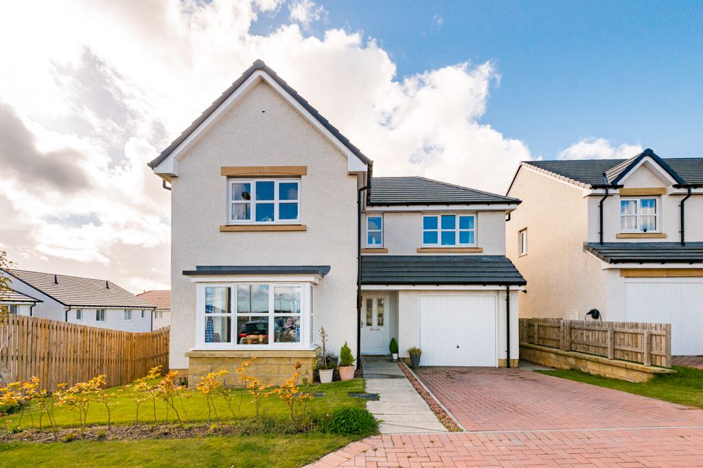 9 Innes Crescent, Gilmerton, Edinburgh, EH17 8DB